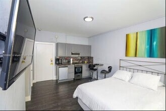 Building Photo - 3710 Collins Ave