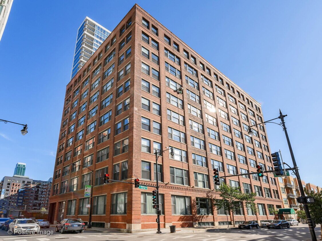 Primary Photo - 801 S Wells St