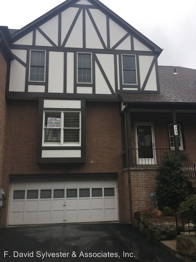 Foto principal - 2 br, 2.5 bath House - 302 Kingsberry Circle