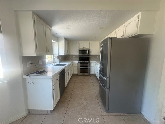 Building Photo - 22800 Robin Way
