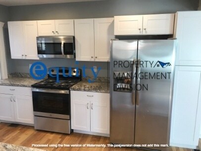 Photo - 771 McClelland St House