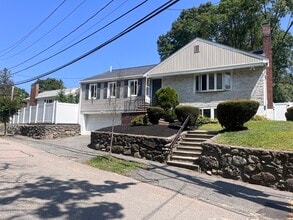 Building Photo - 181 Moss Hill Rd