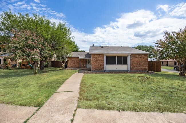 Building Photo - 7418 Boisenberry Ln