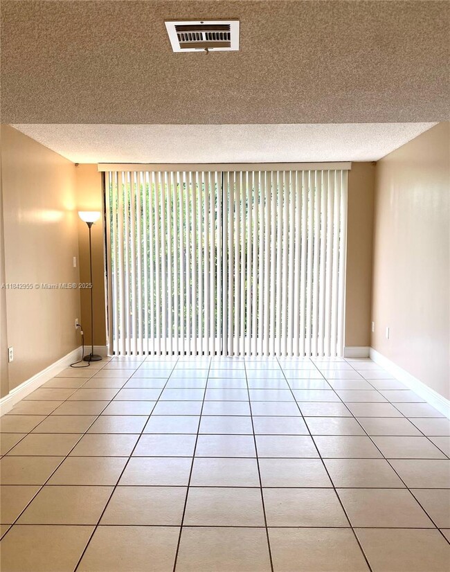 Building Photo - 8006 SW 149th Ave