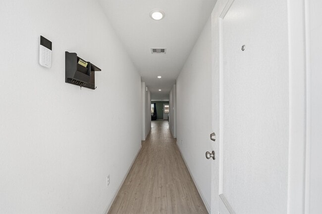 Building Photo - 5314 Gabby Pass