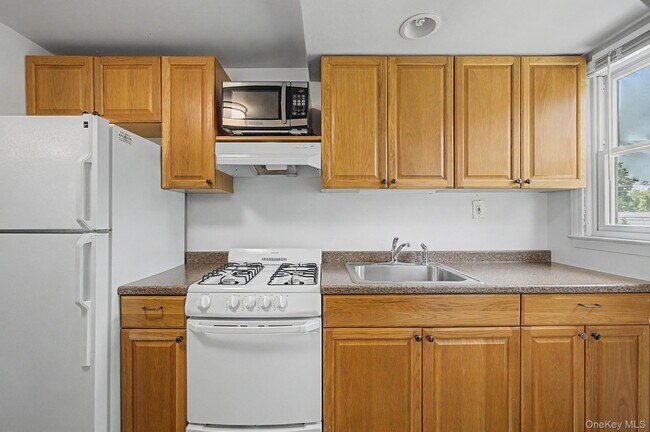 Foto del edificio - 18 Heath Ln