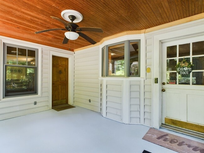 Building Photo - 5301 Bemiss Ct