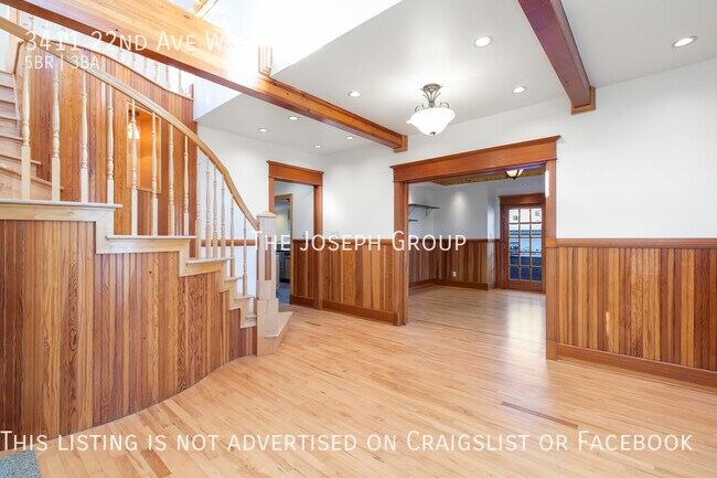 Building Photo - Stunning 5 bed/3 bath in Magnolia, with a ...