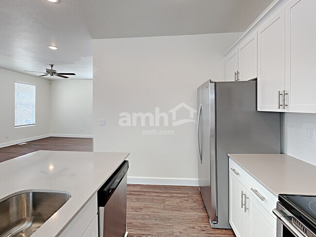 Foto del edificio - 6041 W Arranmore Dr