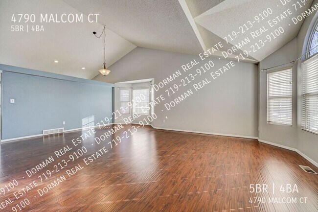 Photo - 4790 Malcom Ct House