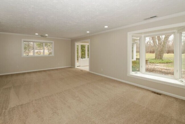 Building Photo - Large Wooded Lot in Carmel Schools!