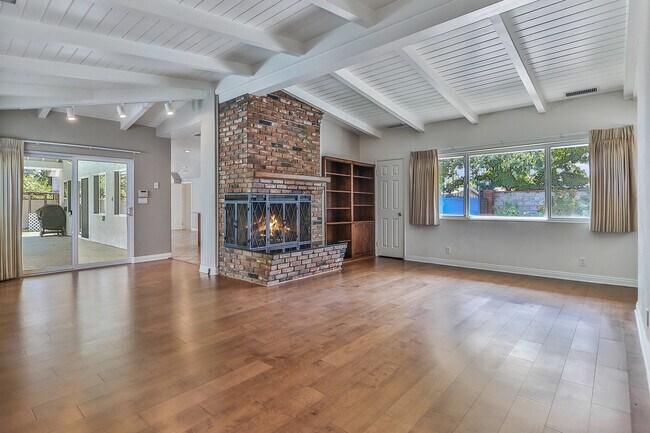 Living Room & Fire Place - 23556 Califa St