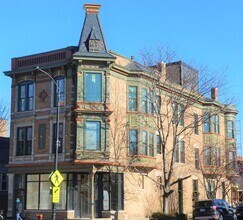 Building Photo - 2350 W Belle Plaine Ave