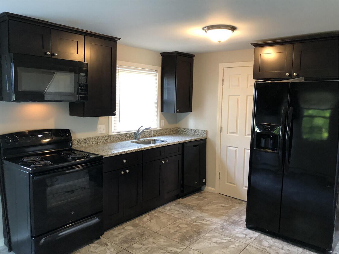Foto principal - 87 S Silver Ln
