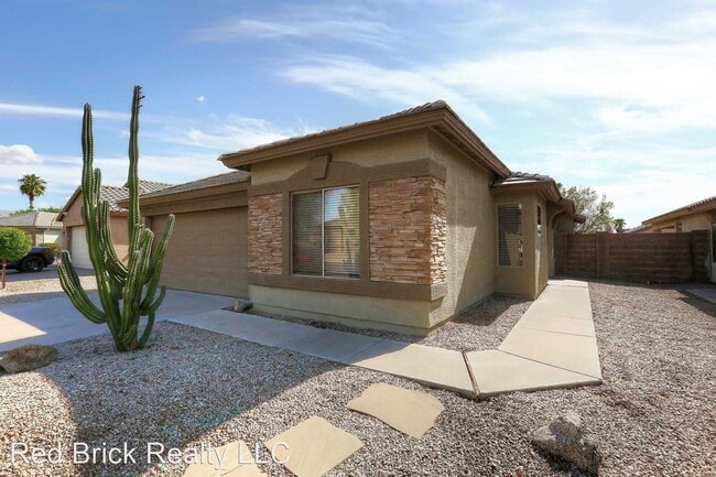 Building Photo - 3 br, 2 bath House - 10949 E Catalina Ave.