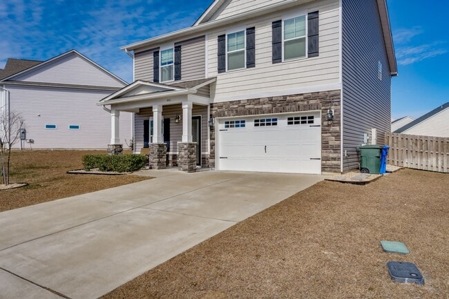 Building Photo - Beautiful, Almost New Home Located in The Desirable Elgin, SC
