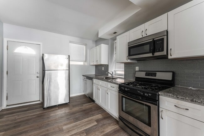 Foto del edificio - 2652 W 21st St