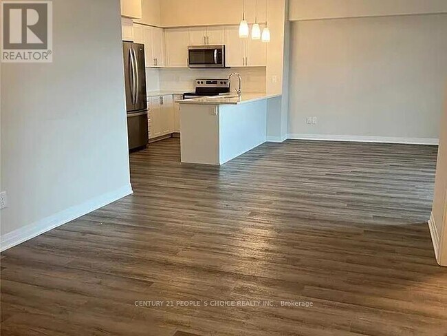Building Photo - 610-610 Farmstead Dr