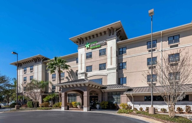 Building Photo - Furnished Studio-Lakeland - I-4