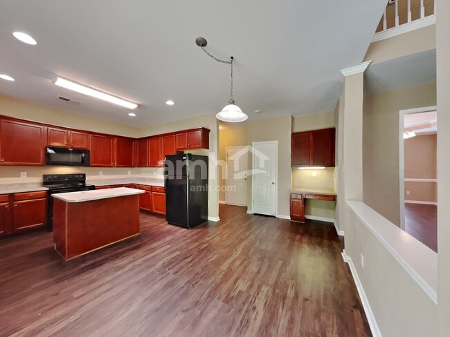 Building Photo - 16202 Grafham Cir
