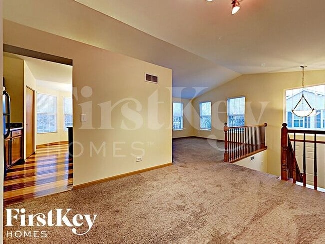 Building Photo - 751 Serendipity Dr