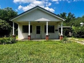 Building Photo - 413 E Madison St