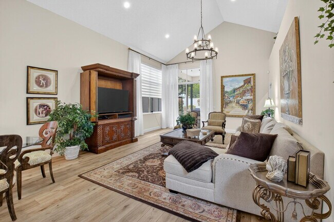 Foto del edificio - 2500 NW 66th Dr