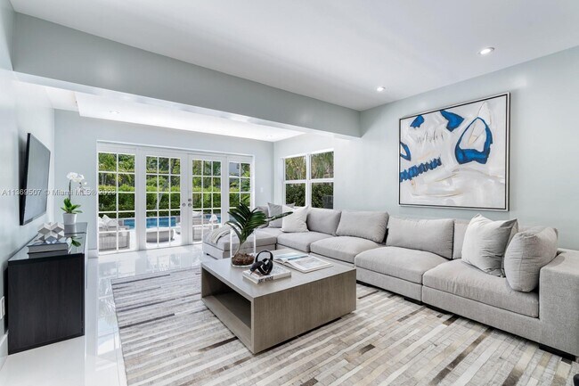 Building Photo - 1425 Lenox Ave.