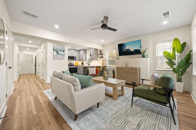 Foto del edificio - 1550 Mayflower Ave SW