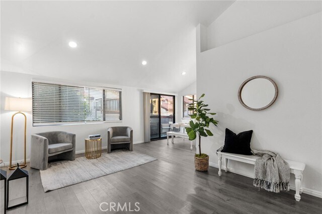 Building Photo - 18033 Sundowner Way
