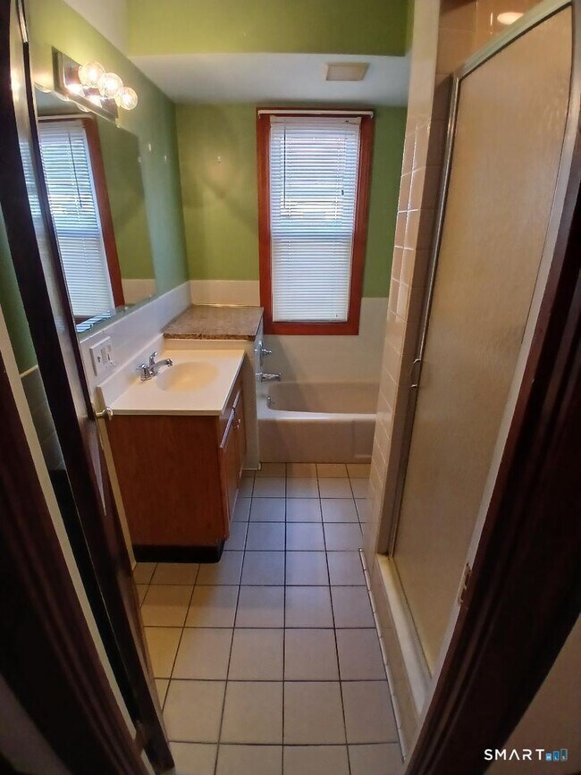 Foto del edificio - 652 High St