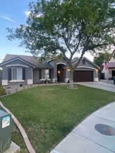 Building Photo - 2087 Saratoga Pl