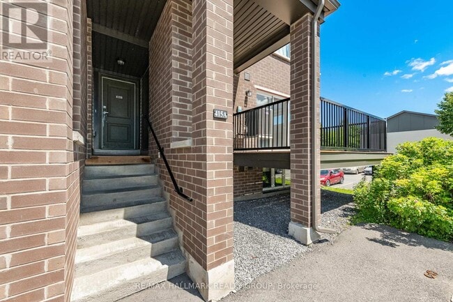 Building Photo - 415-415 Eldorado Private