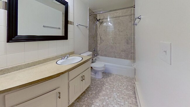Foto del edificio - 5137 N Lovers Lane Rd