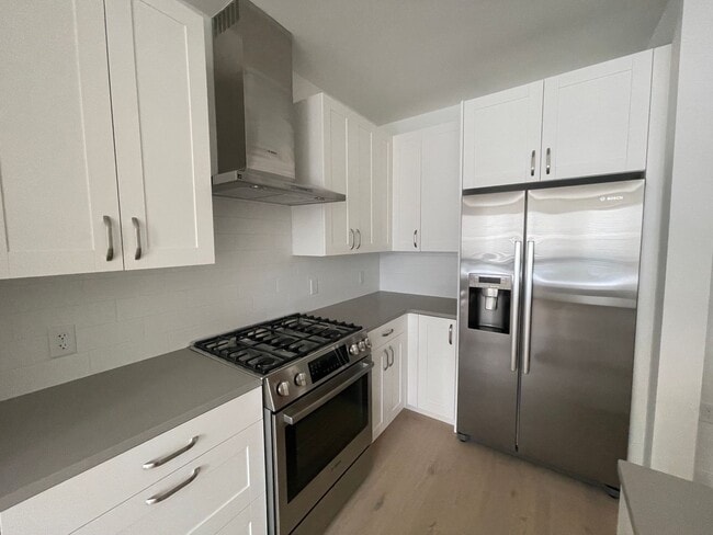 Photo - Stylish-Sophisticated-LoHi Living on the "... Apartment