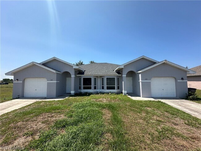 Building Photo - 1104 Diplomat Pkwy E