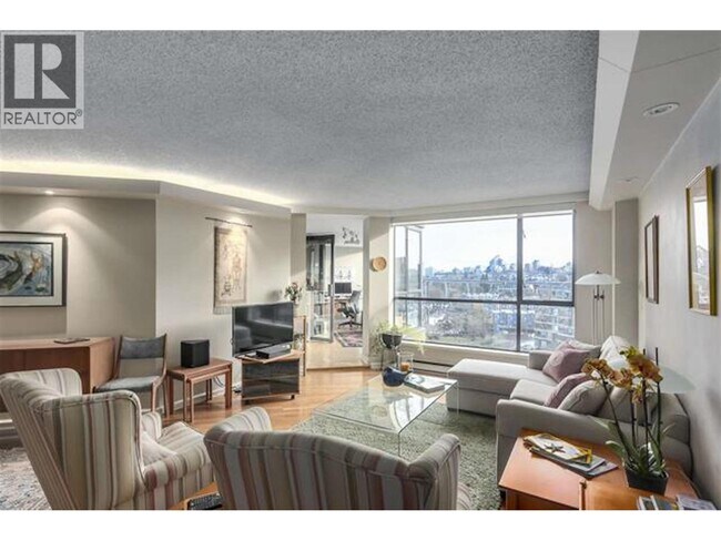 Building Photo - 1450 Pennyfarthing Dr