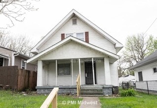 Building Photo - 1331 W 34th St