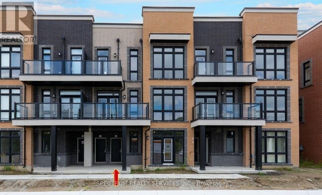 Photo du bâtiment - 12860-12860 Yonge St