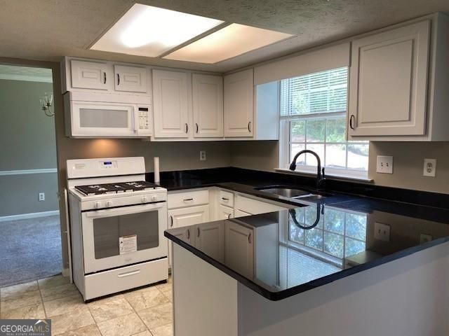 Foto del edificio - 2121 Heritage Trace Dr