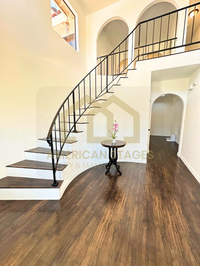 Foto del edificio - 1333 Ruby Ct
