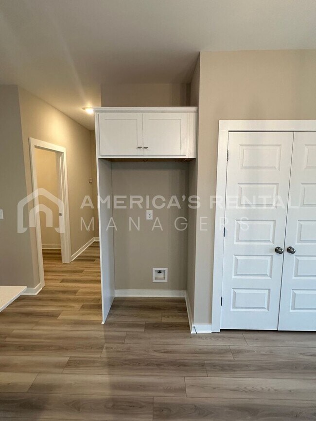 Foto del edificio - New Construction Home for Rent in Bessemer...