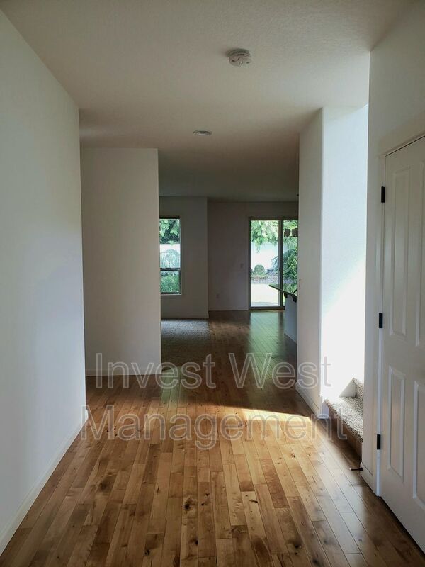 Foto del edificio - 3014 NE 171st St