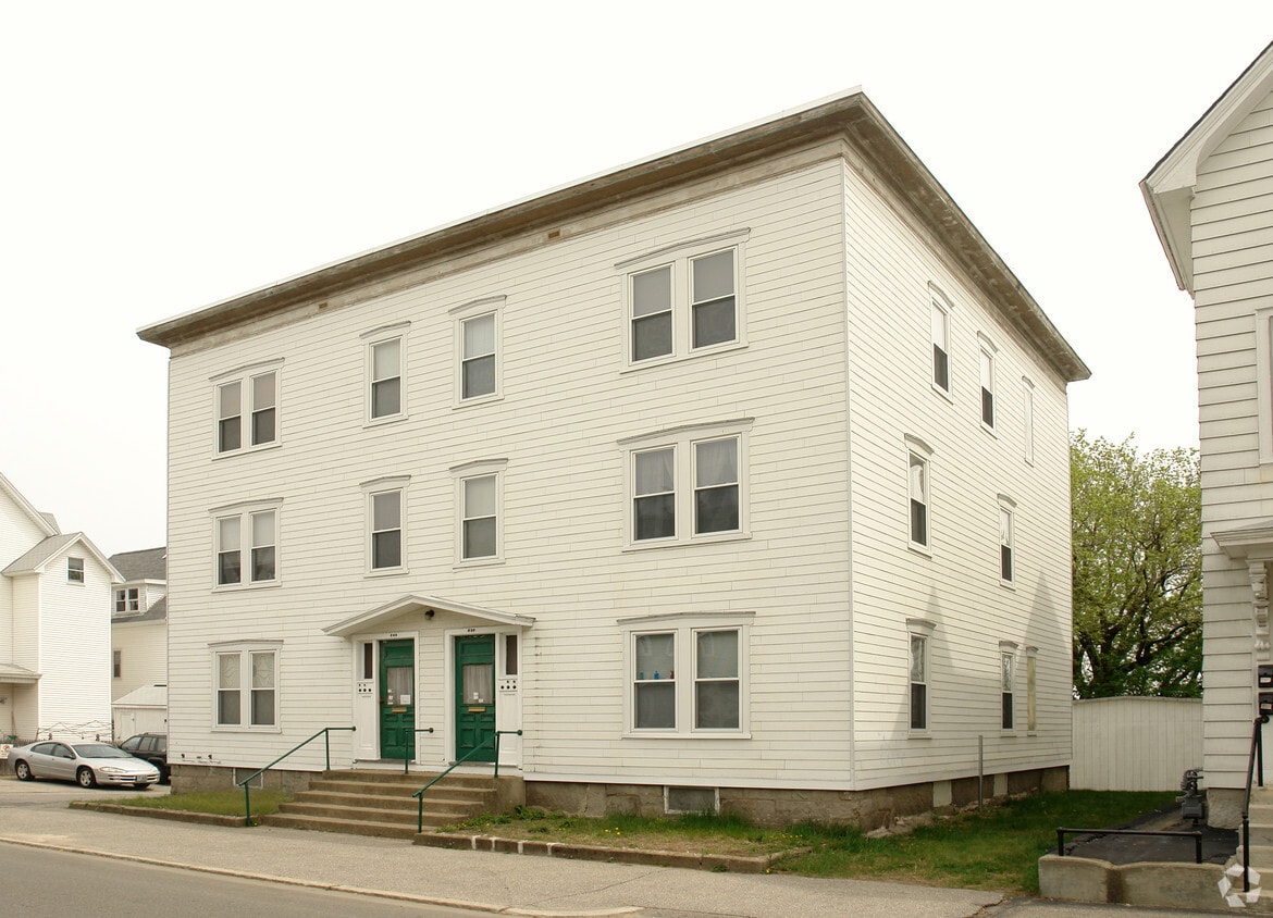 Building Photo - 237 Notre Dame Ave