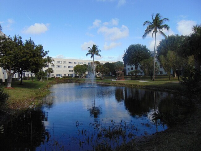 Building Photo - 3138 Via Poinciana