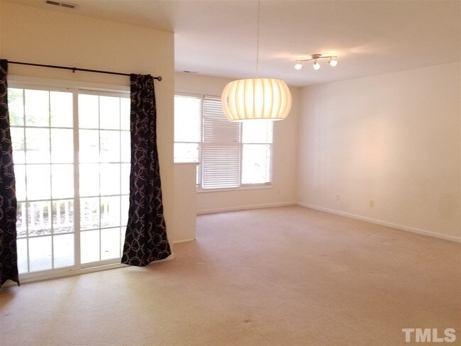 Foto del edificio - 3312 Kudrow Ln