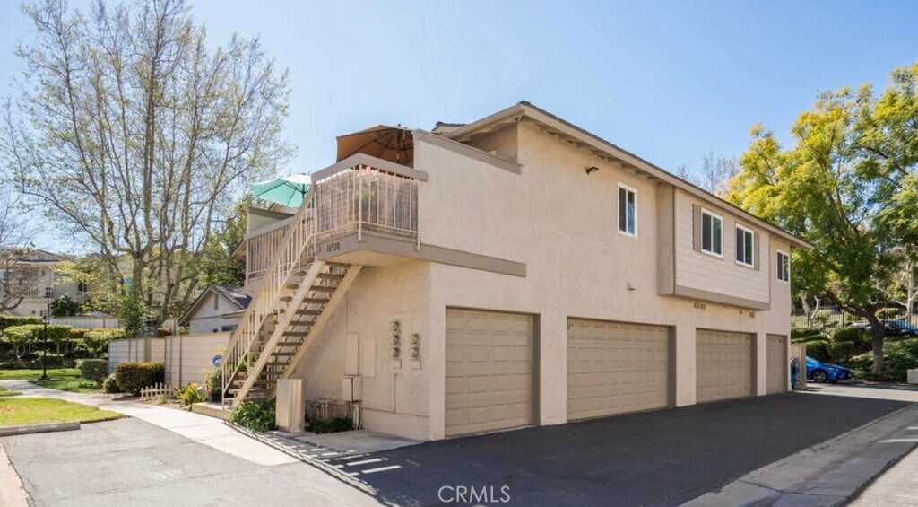 Primary Photo - 16920 Colchester Way