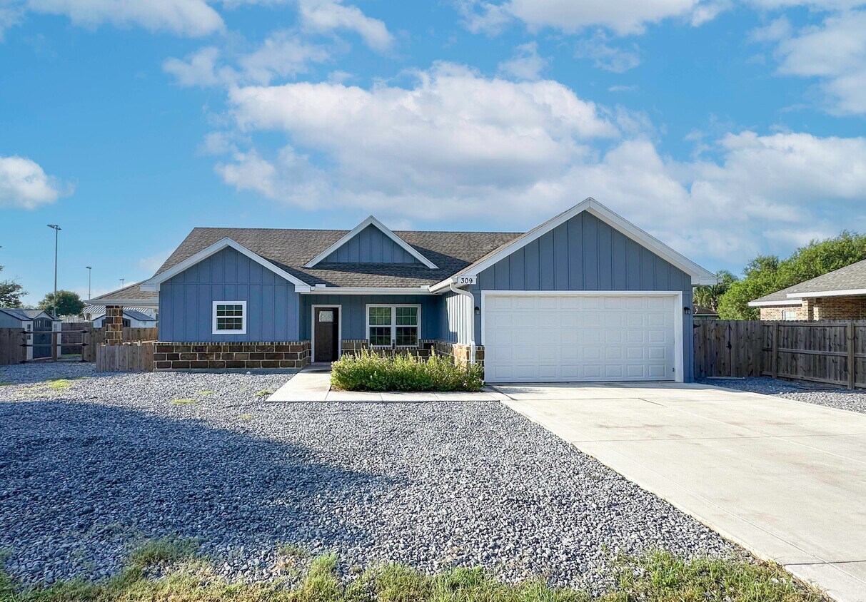 Foto principal - 309 Kindinger Rd