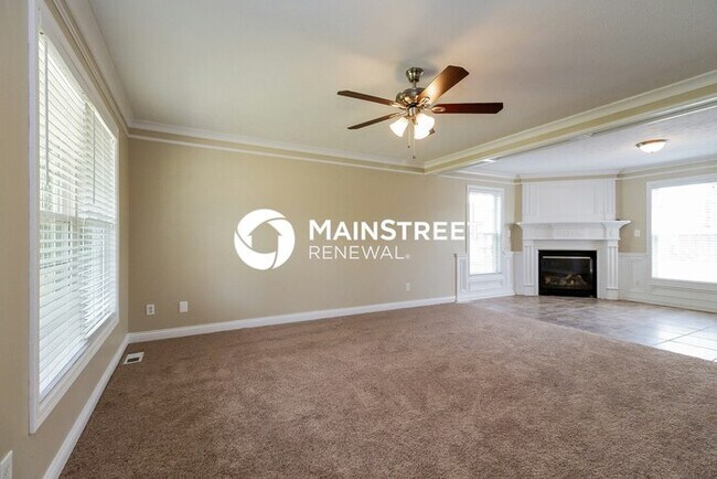Building Photo - 303 New Christman Ln