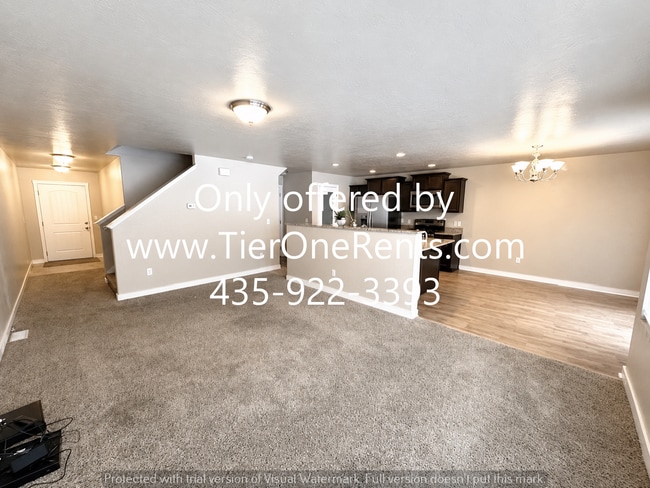 Building Photo - NO DEPOSIT option available for qualified renters!